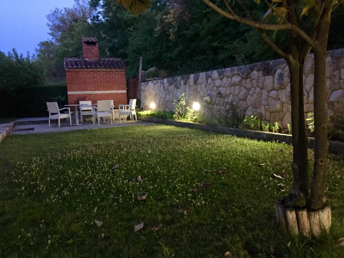 Villa Luna Imotski Esterno foto